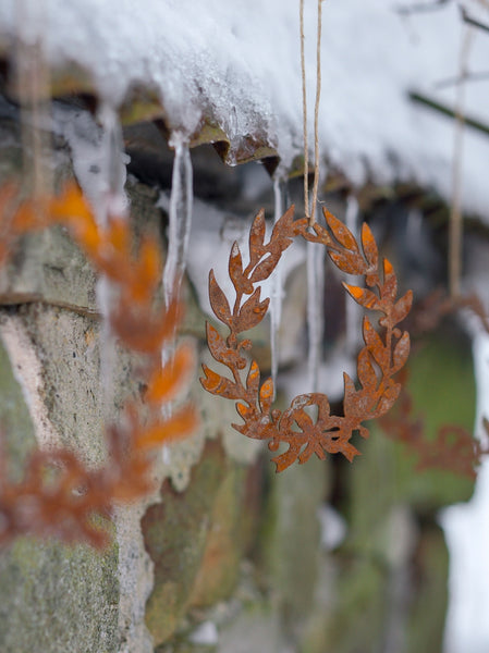 Rusty Hanging Shapes
